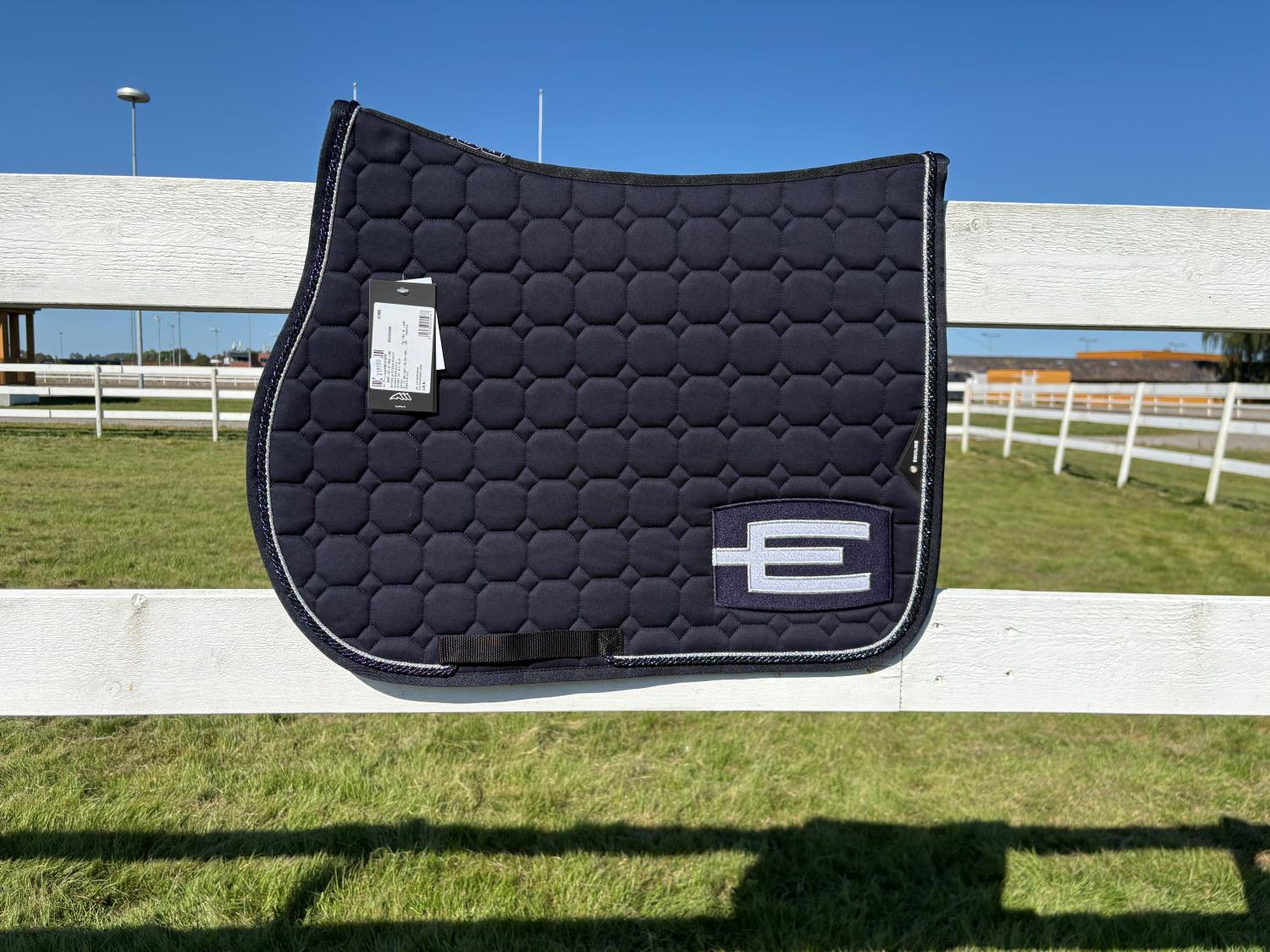 By Equality Line E-logo Sjabrakk blue gl. blue