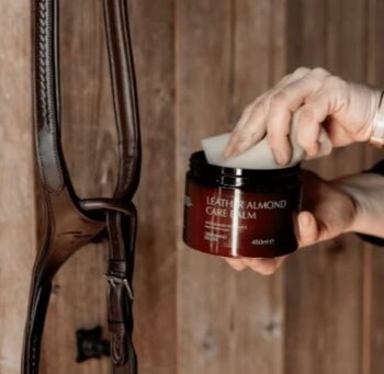 Grooming Deluxe Leather Almond Care Balm