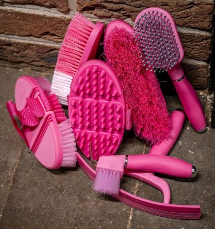 Horseware Newmarket Grooming Brush Set